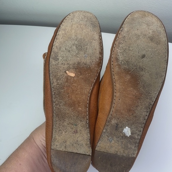 Miu Miu Moccasins Made in Italy Floral Embellishment w/ grommet detailing EU 36 - Picture 8 of 14